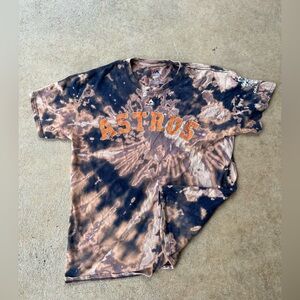 Houston Astros men’s vintage tie-dye T-shirt